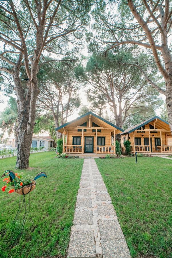 Pino Mar Luxury Bungalows Erdek Exterior foto